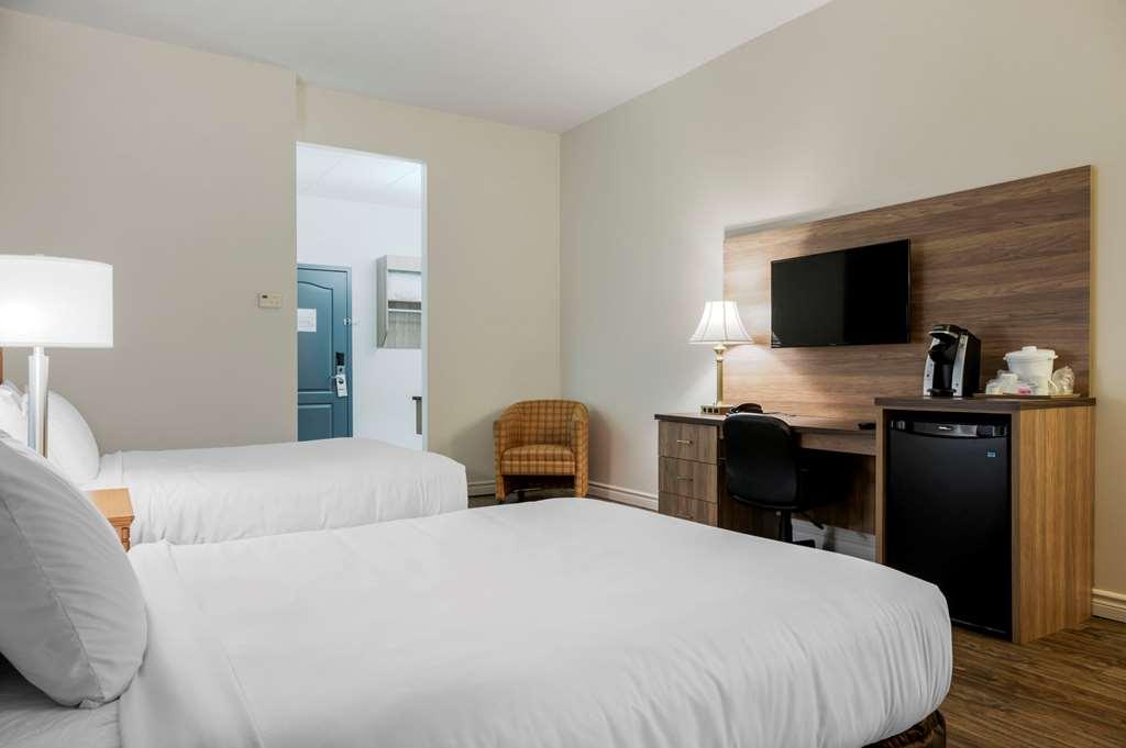 Econo Lodge Inn & Suites Montmagny Quarto foto