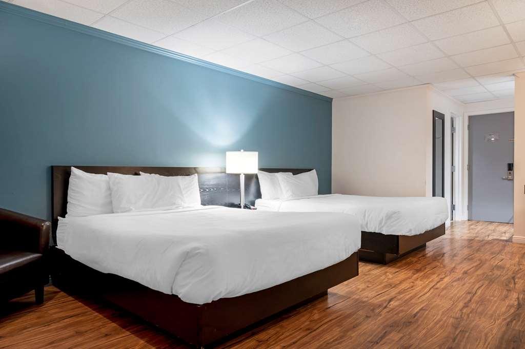 Econo Lodge Inn & Suites Montmagny Quarto foto