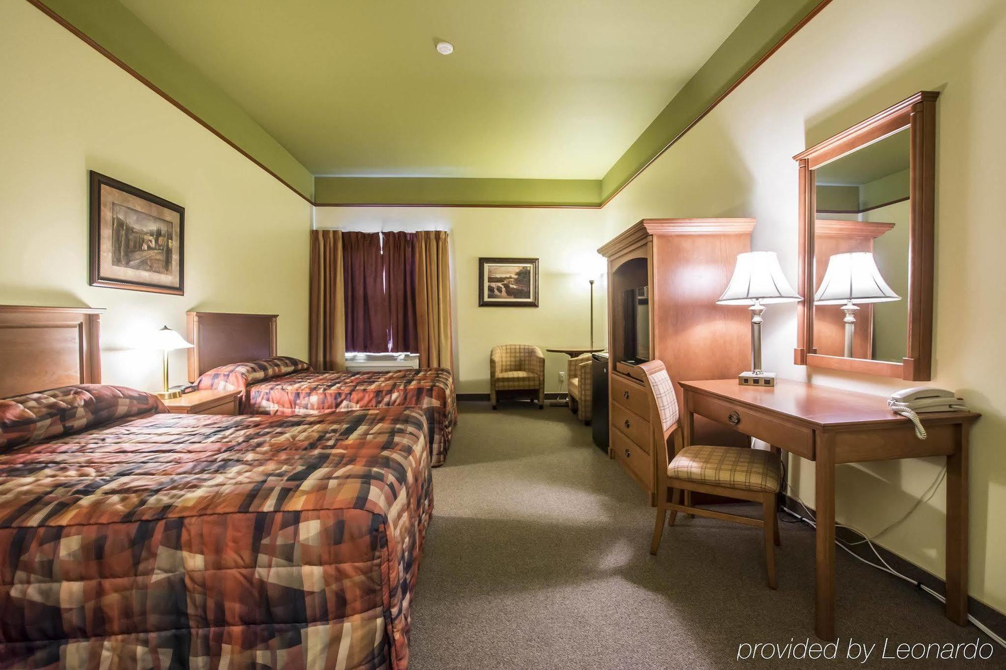 Econo Lodge Inn & Suites Montmagny Exterior foto